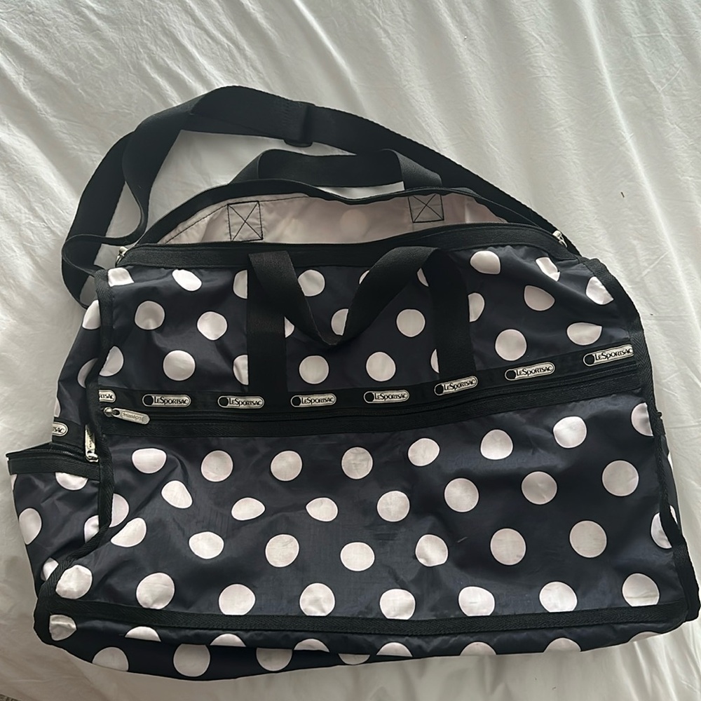LeSportdac weekender duffel- perfect condition